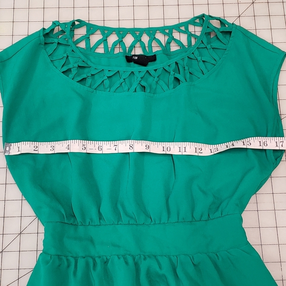 Kelly Green Forever 21  Sun Dress size S - Picture 6 of 7